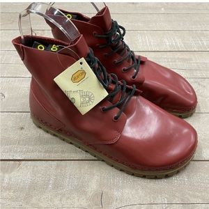 OTZ BROGAN BOOTS SIZE 8 MENS 11 WOMEN UNISEX